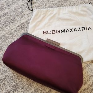 BCBGMAXAZRIA Large Clutch